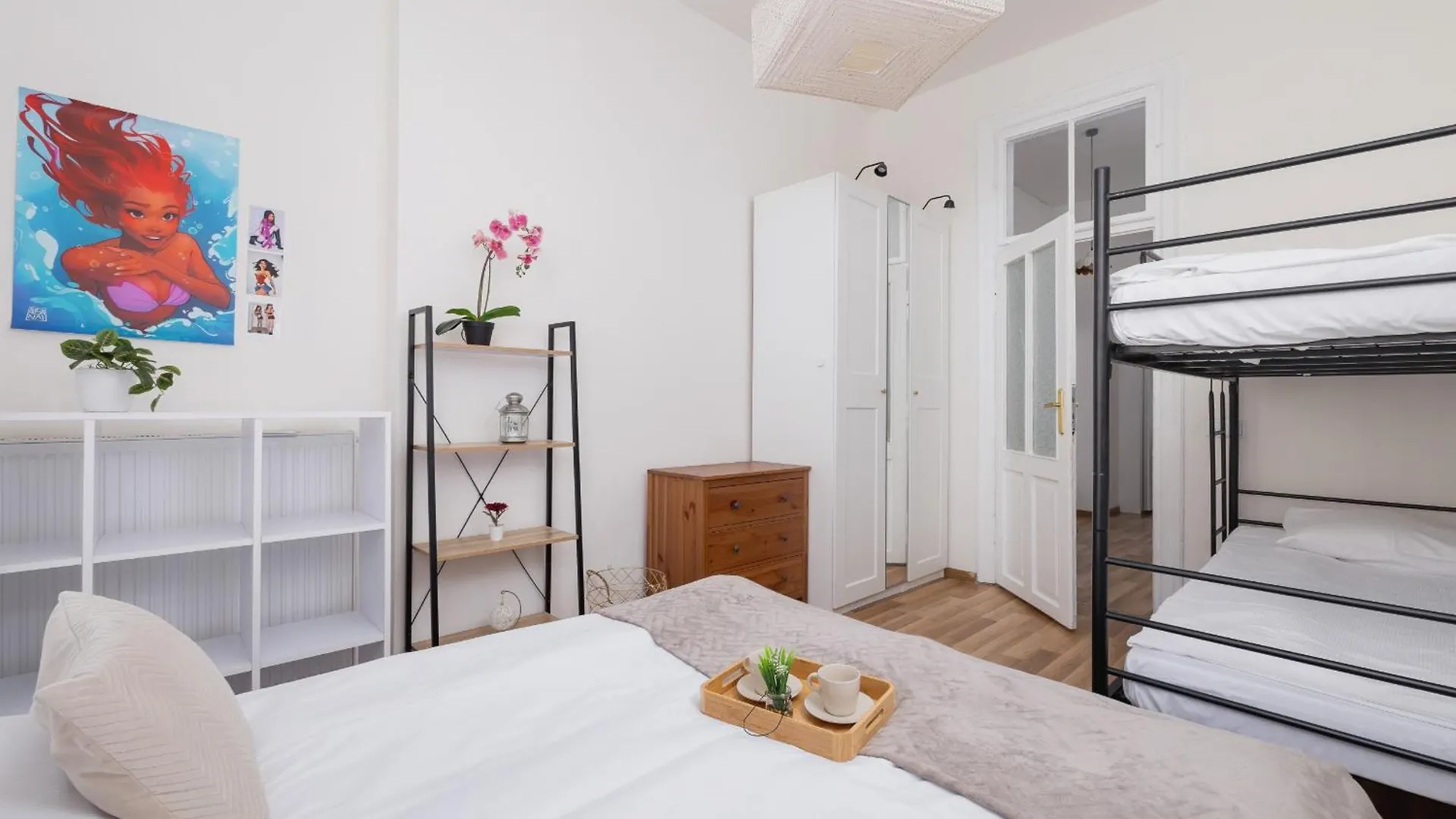 Family Apartment In Downtown Cracow By Rent Like Home Krakow 0*,