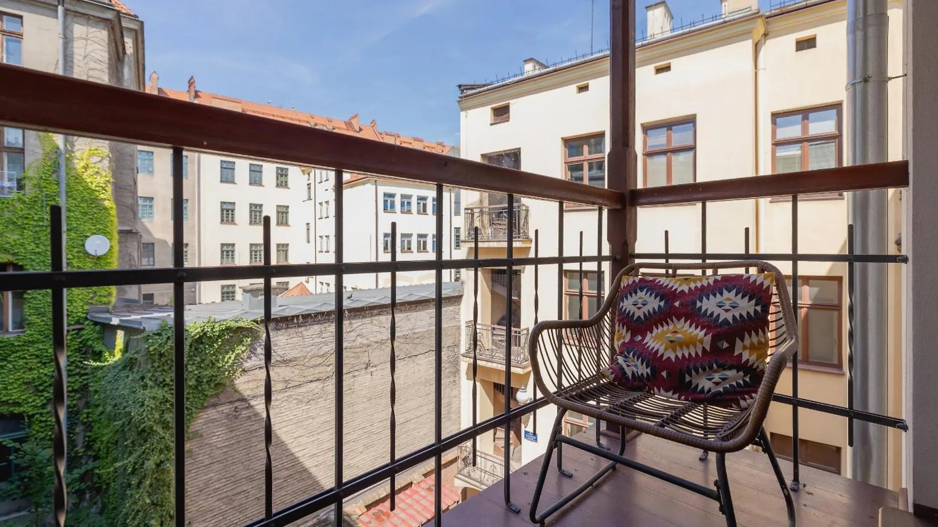 Family Apartment In Downtown Cracow By Rent Like Home Krakow