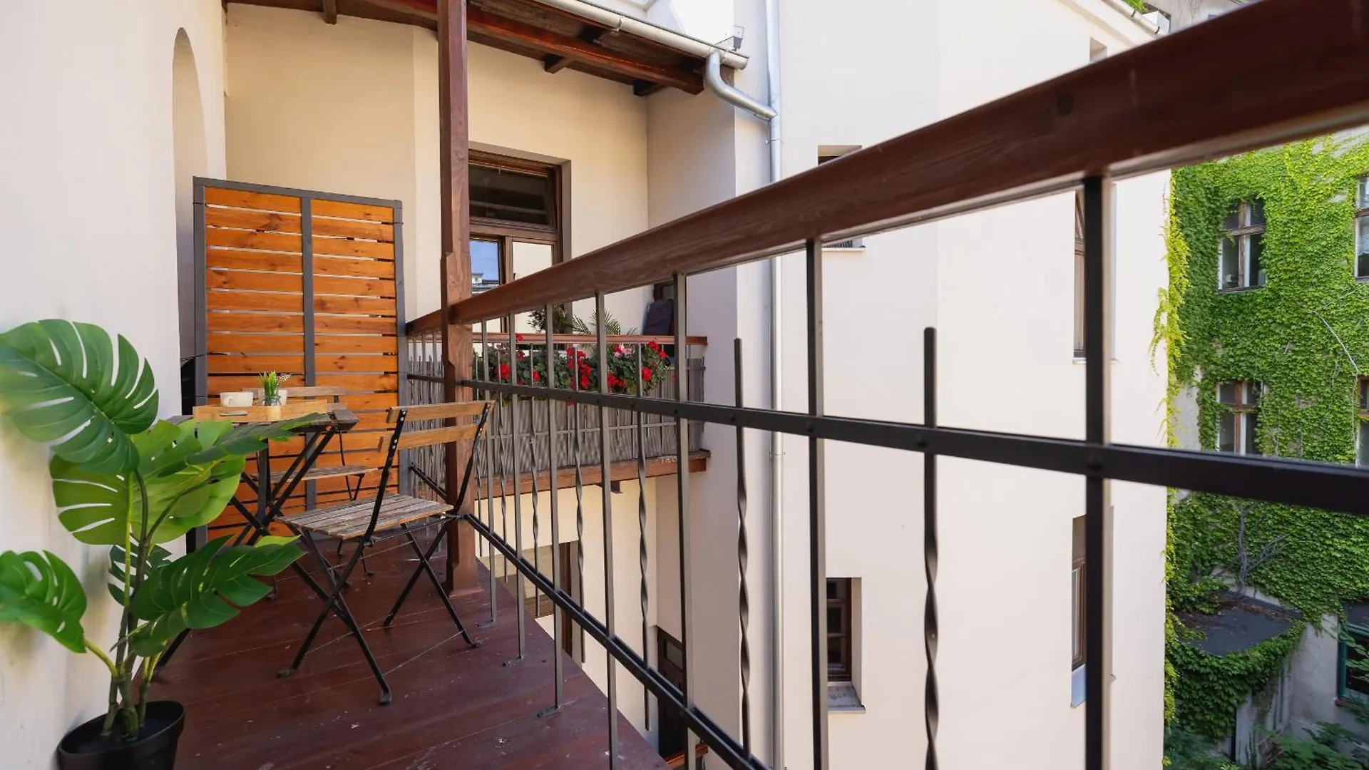 Family Apartment In Downtown Cracow By Rent Like Home Krakow